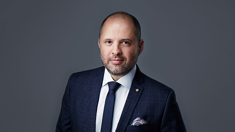 CSABA THURZÓ