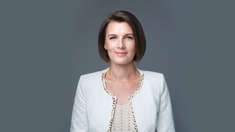 ROMMEVAUX SZILVIA ROMMEVAUX SZILVIA